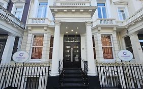 Cromwell Hotel London